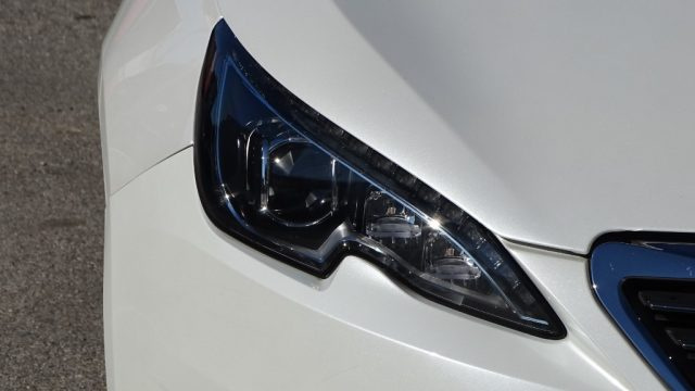 PEUGEOT 308 usata, con Luci diurne LED