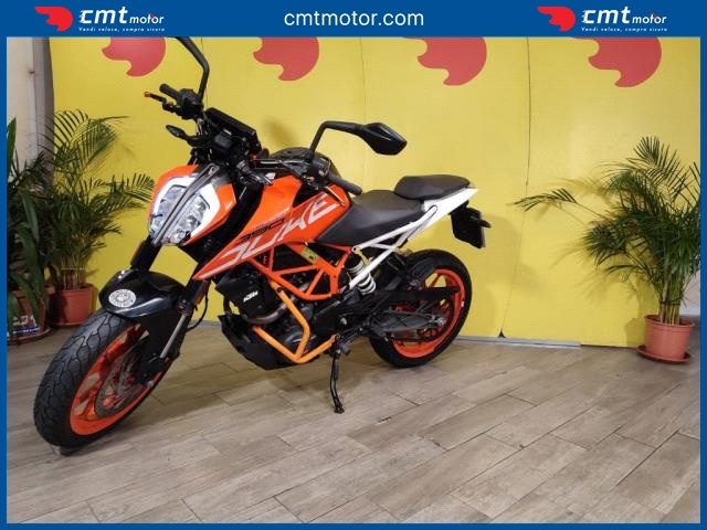 KTM 390 Duke usata 1
