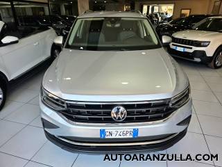 VOLKSWAGEN Tiguan usata, con Airbag