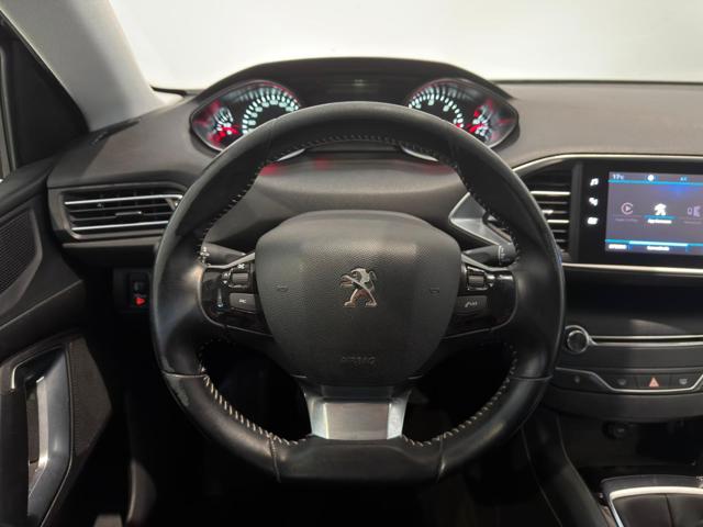PEUGEOT 308 usata, con Cerchi in lega