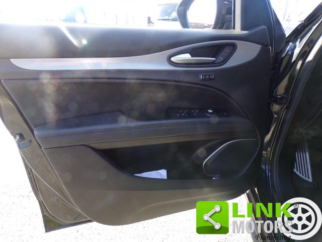 ALFA ROMEO Stelvio usata, con Airbag testa