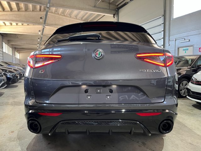 ALFA ROMEO Stelvio usata, con Boardcomputer