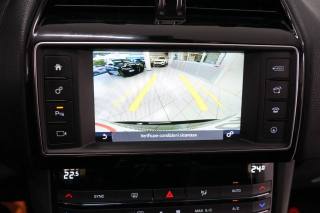 JAGUAR F-Pace usata, con Fari Xenon