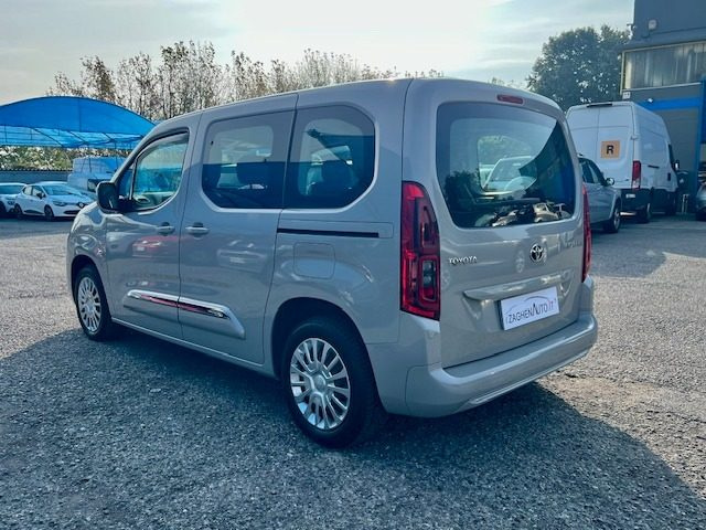 TOYOTA Proace City Verso usata, con Airbag laterali