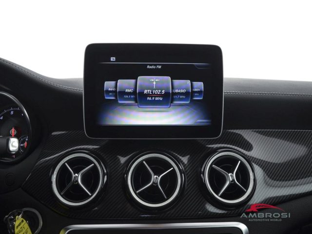 MERCEDES-BENZ GLA 200 usata 13