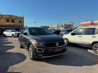 VOLKSWAGEN T-Roc usata, con Airbag