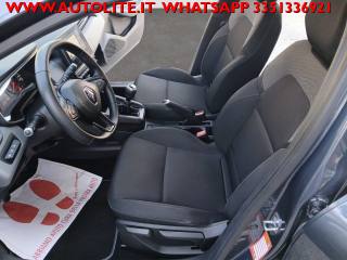 RENAULT Clio usata, con USB