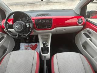 VOLKSWAGEN up! usata, con Boardcomputer