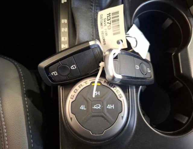 FORD Bronco usata, con Cerchi in lega