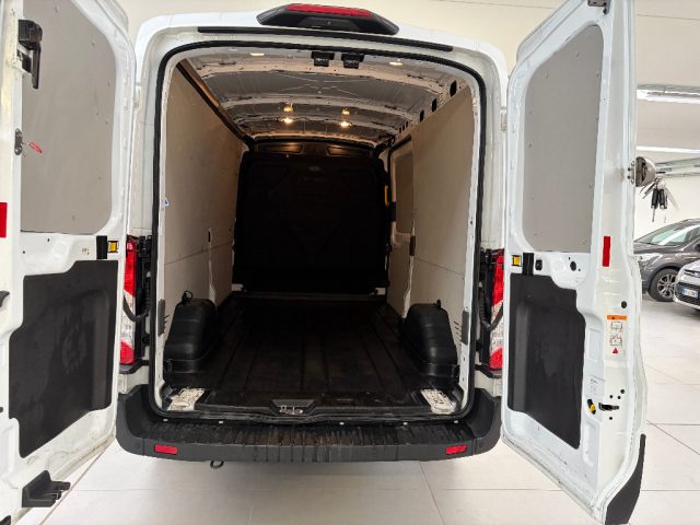 FORD Transit usata, con Touch screen