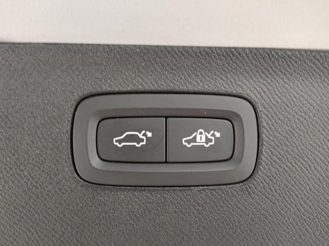VOLVO XC90 usata, con Bluetooth