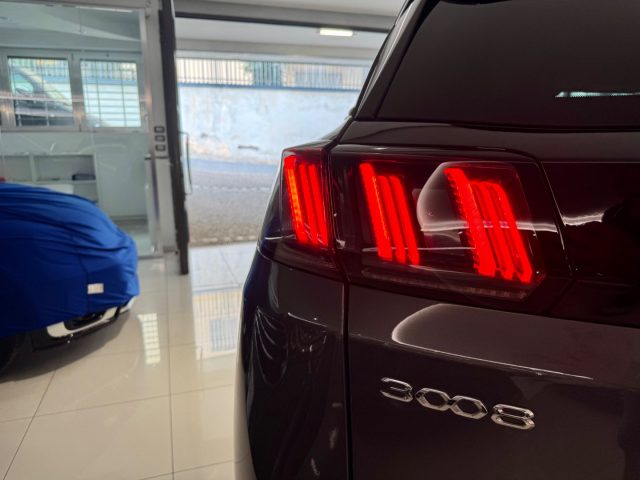 PEUGEOT 3008 usata, con Climatizzatore