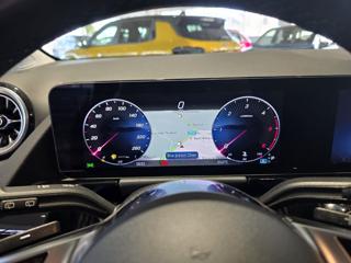 MERCEDES-BENZ GLA 200 usata, con Fendinebbia