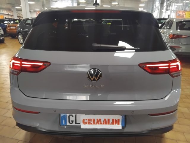 VOLKSWAGEN Golf usata, con Autoradio