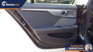 BMW 840 usata, con Fari direzionali