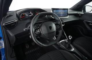 PEUGEOT 2008 usata, con Boardcomputer