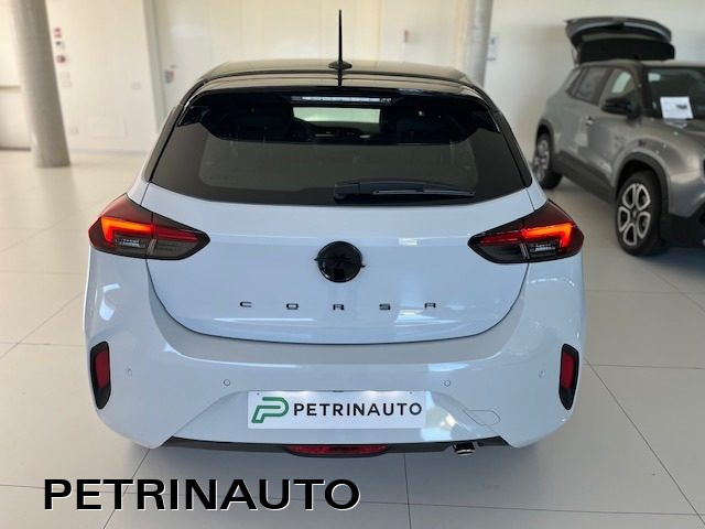 OPEL Corsa usata, con Boardcomputer