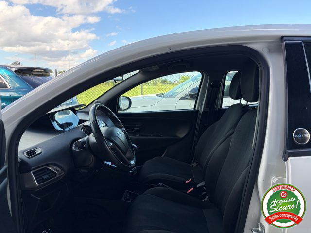 LANCIA Ypsilon usata, con Climatizzatore