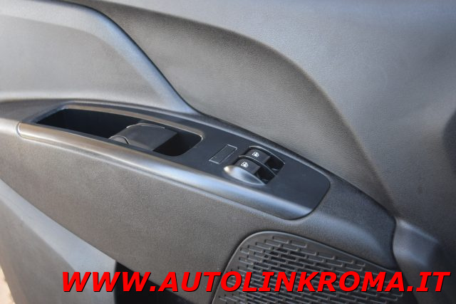 FIAT Doblo usata 16