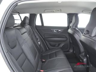 VOLVO V60 Cross Country usata 10