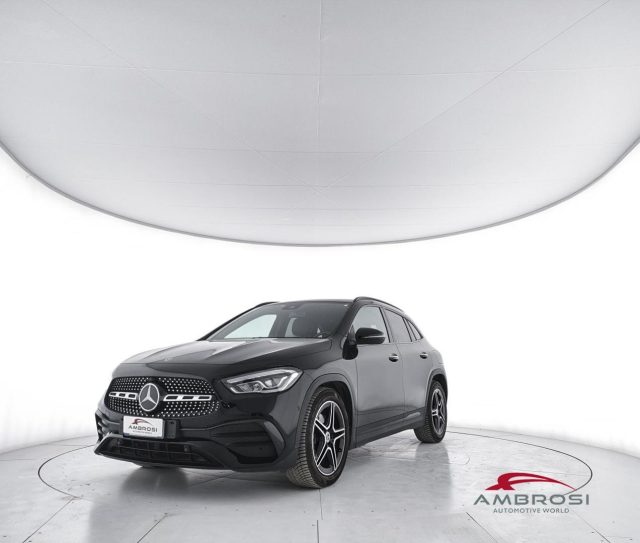 MERCEDES-BENZ GLA 200 usata 0