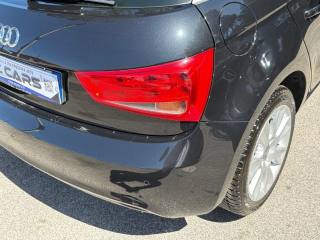 AUDI A1 usata, con Autoradio