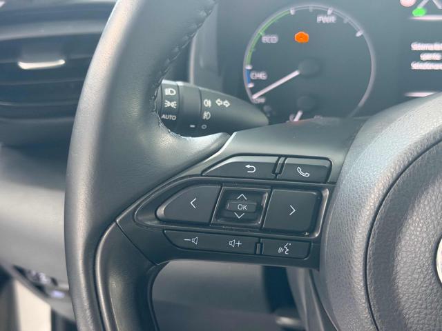 TOYOTA Yaris usata, con Specchietti laterali elettrici
