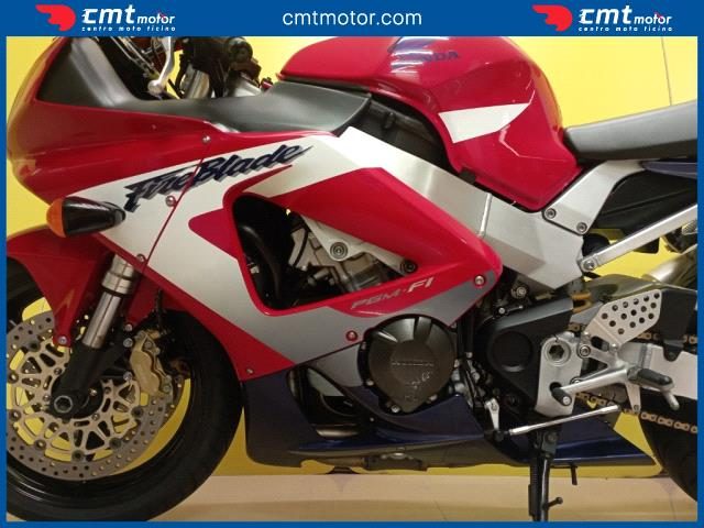 HONDA CBR 900 RR usata 12