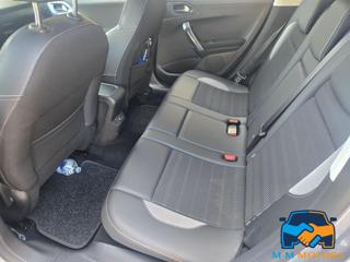 PEUGEOT 2008 usata, con Specchietti laterali elettrici