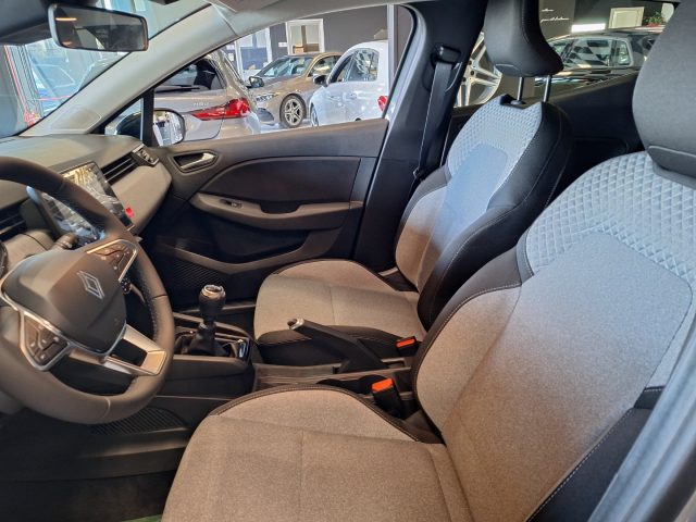 RENAULT Clio usata, con Controllo trazione