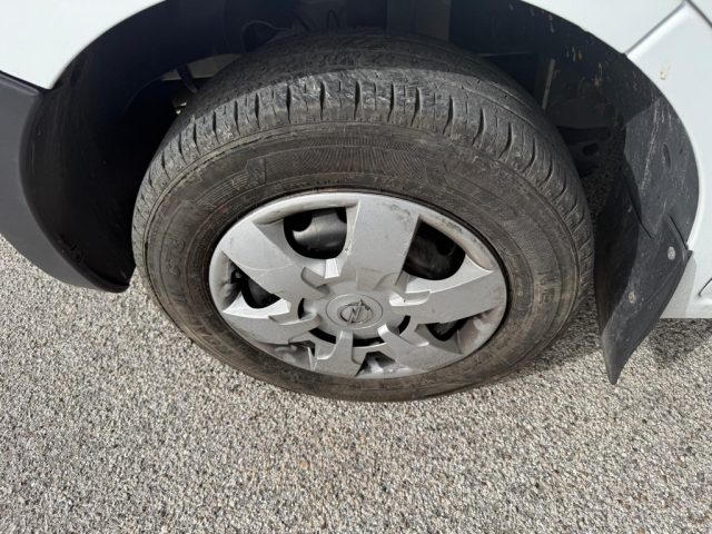 OPEL Movano usata, con Bracciolo