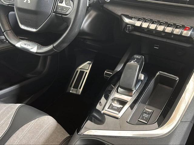 PEUGEOT 3008 usata, con Leve al volante