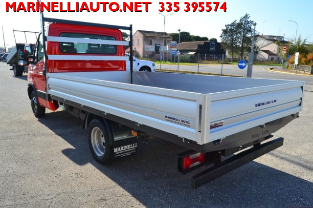 IVECO Daily usata 7