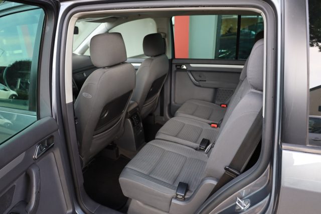 VOLKSWAGEN Touran usata 47