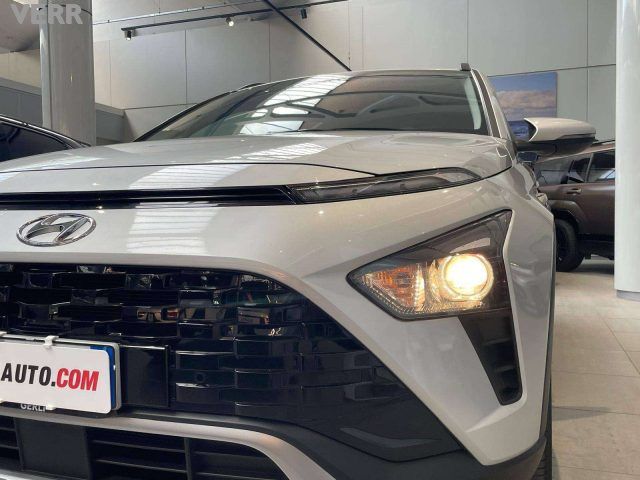 HYUNDAI Bayon usata, con Autoradio