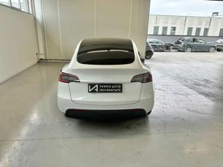 TESLA Model Y usata, con Boardcomputer