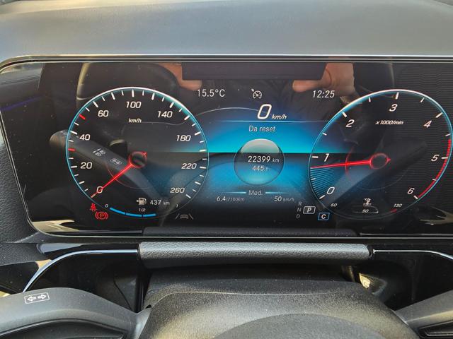 MERCEDES-BENZ GLA 200 usata, con Park Distance Control