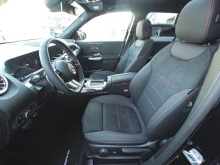 MERCEDES-BENZ GLB 200 usata, con Controllo trazione