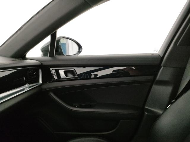 PORSCHE Panamera usata, con Portellone posteriore elettrico
