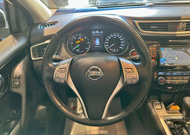 NISSAN Qashqai usata, con Controllo automatico clima