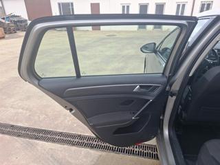 VOLKSWAGEN Golf usata, con Monitoraggio pressione pneumatici