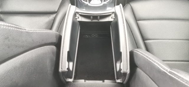 MERCEDES-BENZ C 200 usata, con Freno di stazionamento elettrico