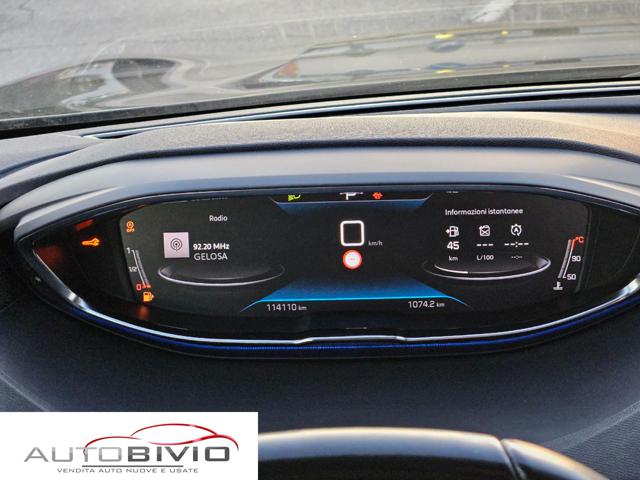 PEUGEOT 3008 usata, con Park Distance Control