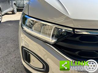 VOLKSWAGEN T-Roc usata 18
