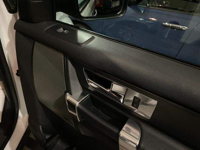 LAND ROVER Discovery usata, con Park Distance Control