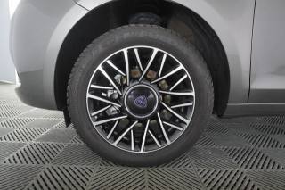 LANCIA Ypsilon usata 8