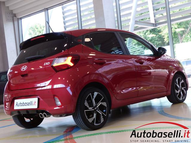 HYUNDAI i10 usata, con Hill holder