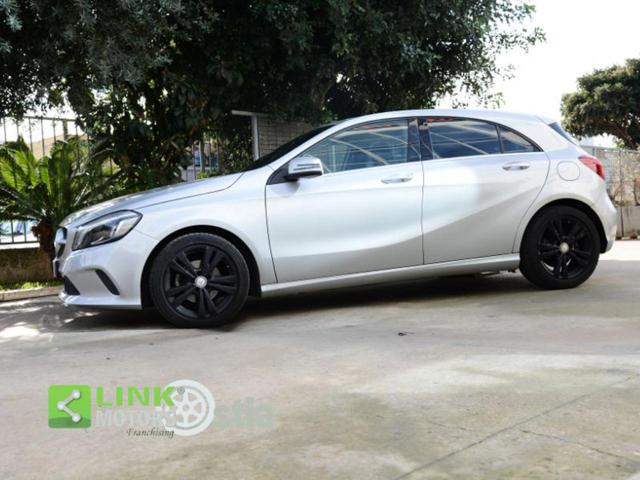 MERCEDES-BENZ A 180 usata, con Sedile posteriore sdoppiato