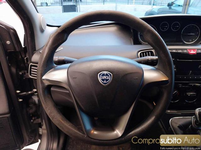 LANCIA Ypsilon usata, con Airbag testa