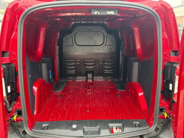 FORD Transit Courier usata 27